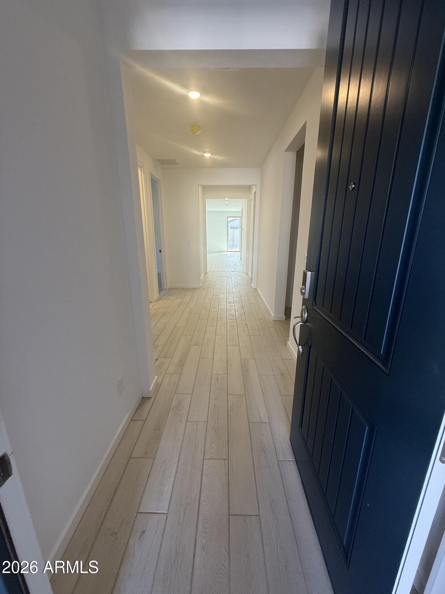 25191 W LA SALLE Street