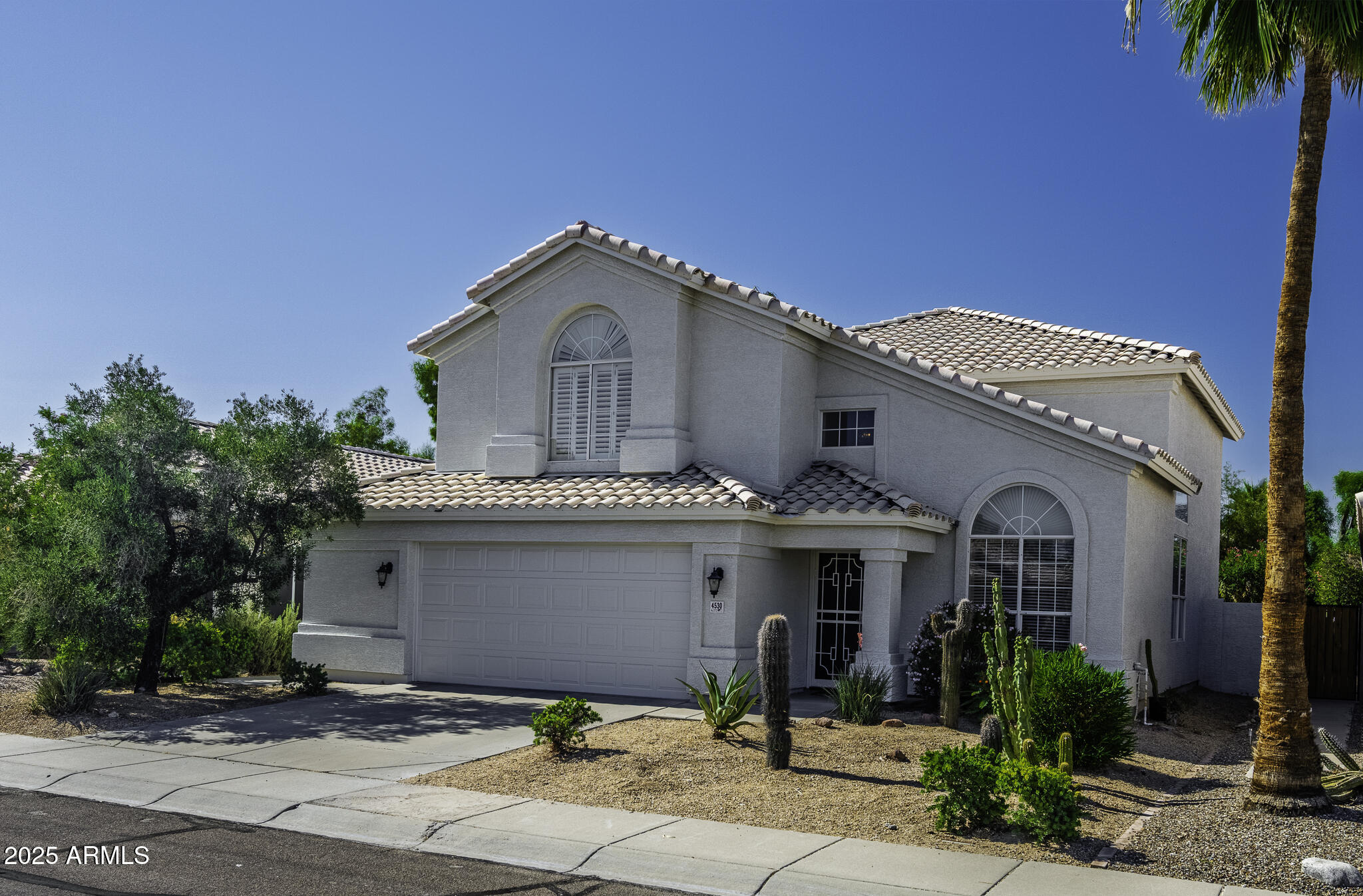 4530 E DESERT WIND Drive