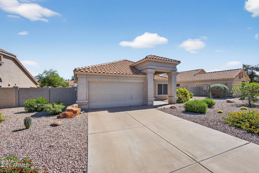 Photo of 3955 N Ranier, Mesa, AZ 85215 (MLS # 7004594)