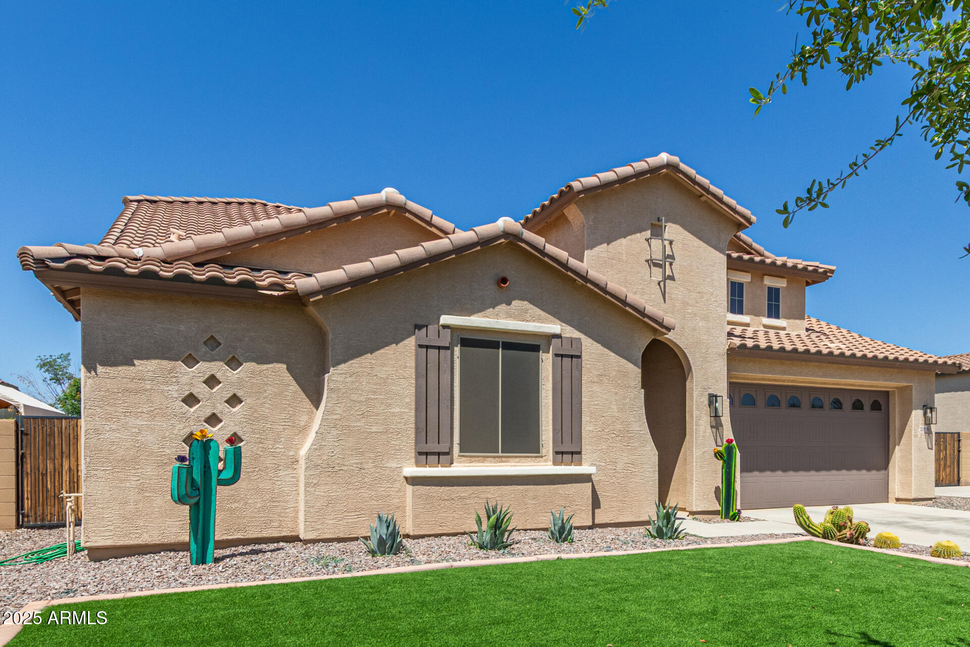 21918 E MAYA Road