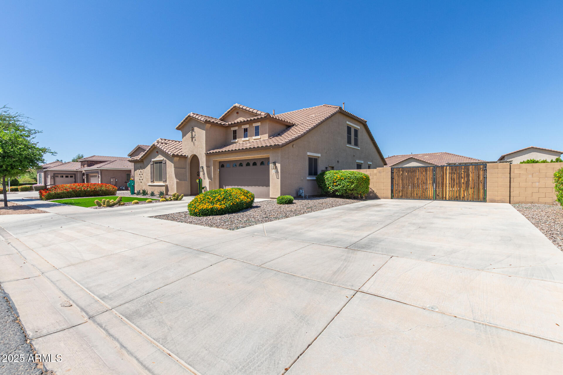 21918 E MAYA Road