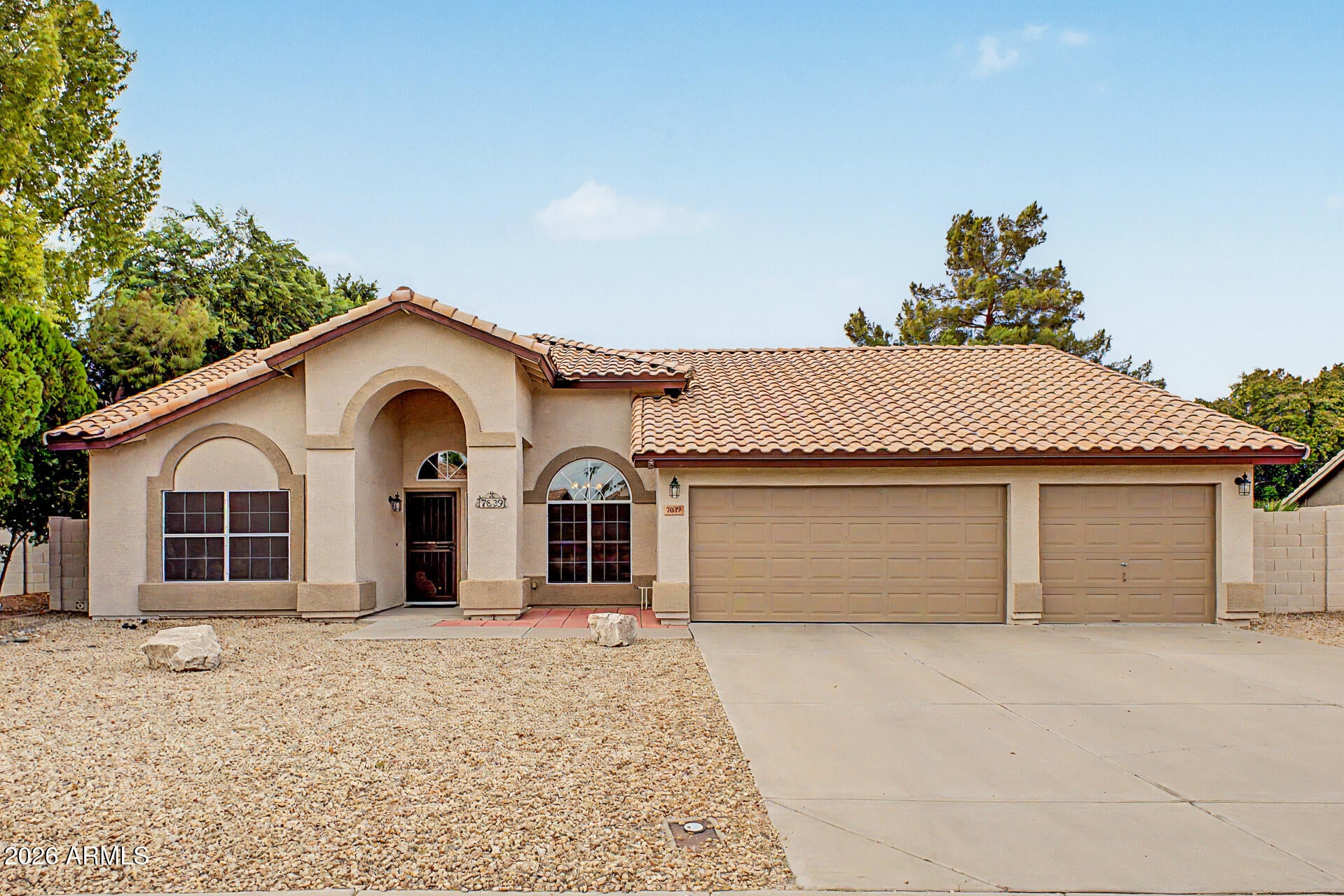 7639 W CROCUS Drive