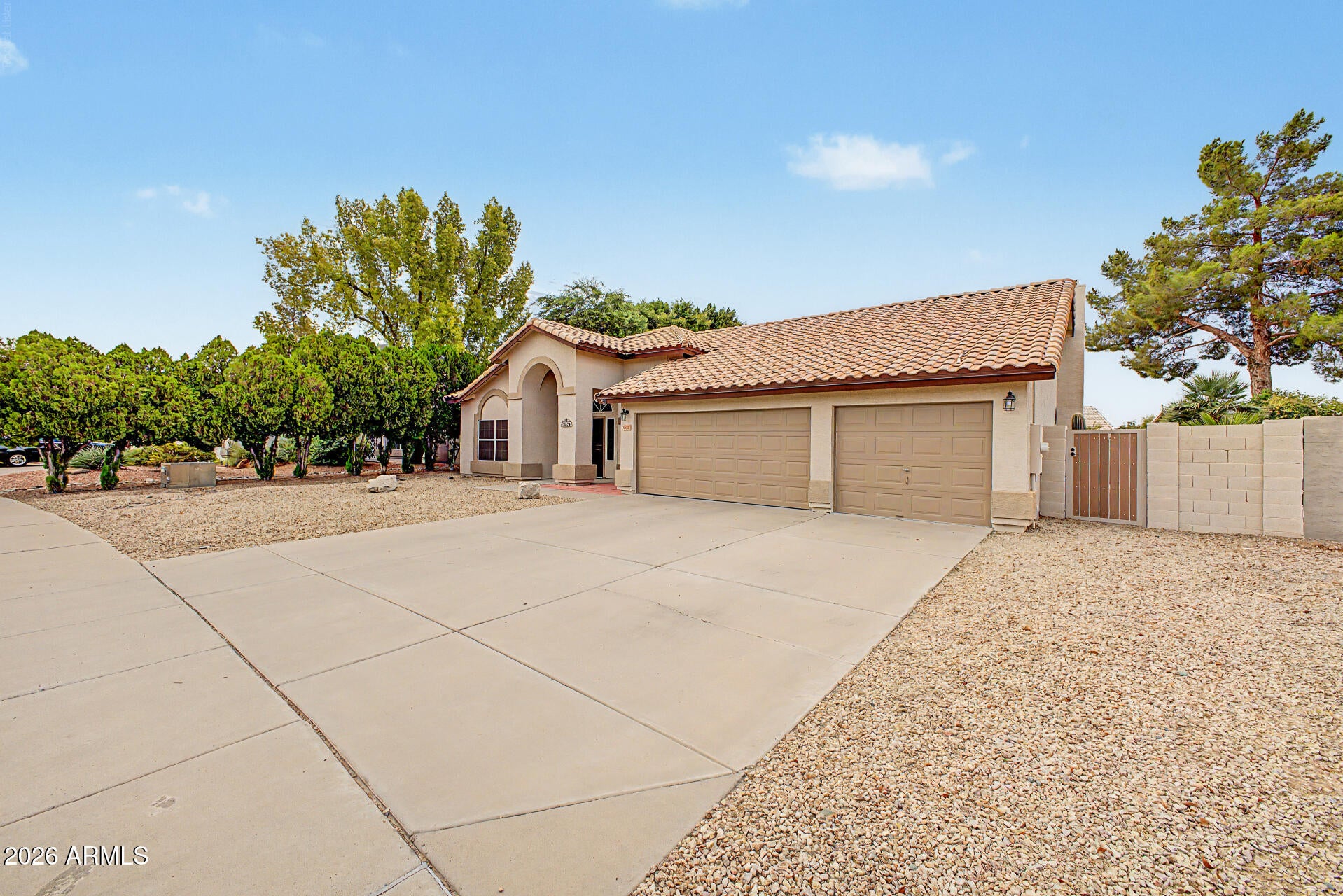 7639 W CROCUS Drive