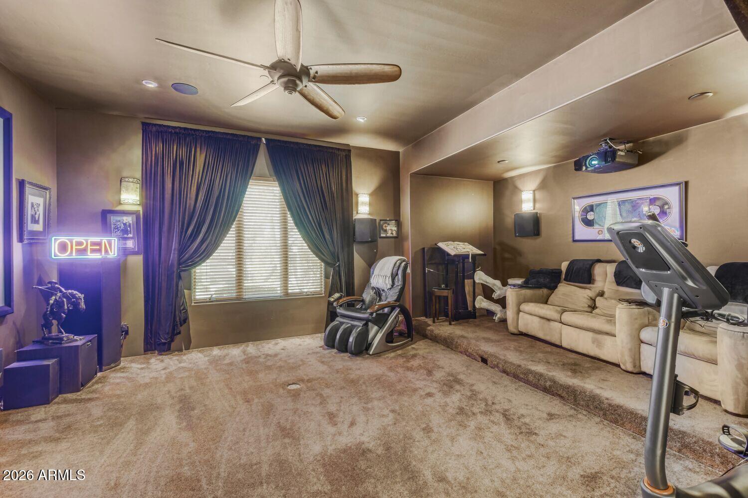 Superstition Mountain - Residential
