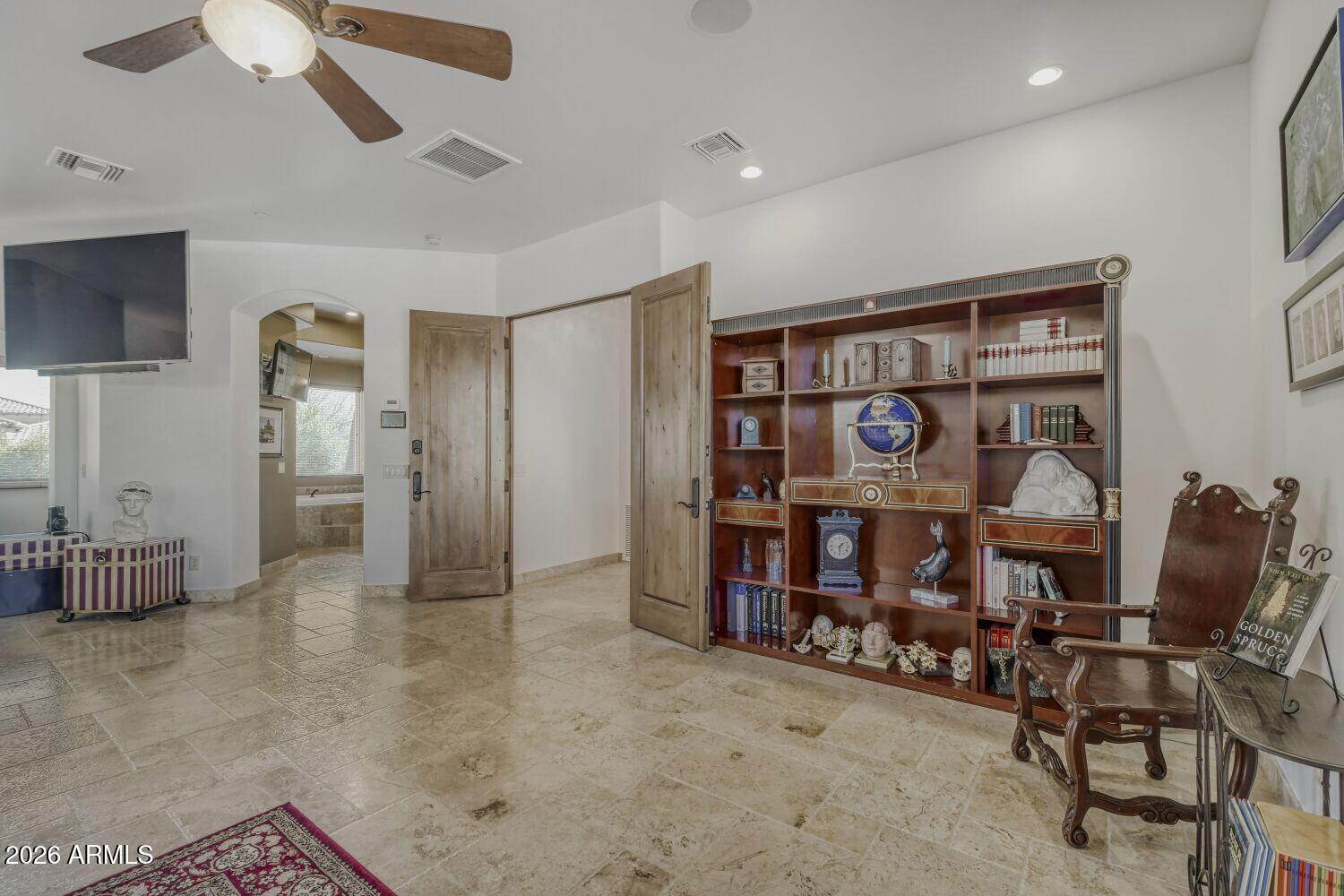 Superstition Mountain - Residential