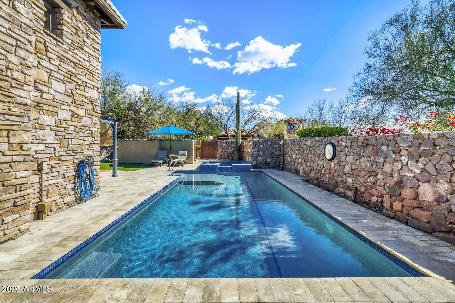Superstition Mountain - Residential