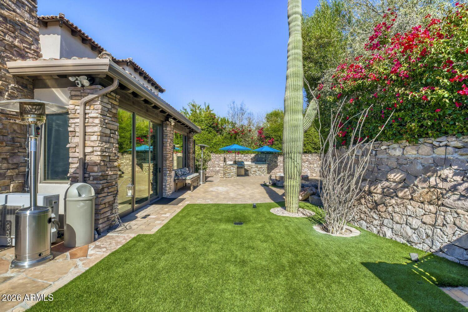 Superstition Mountain - Residential