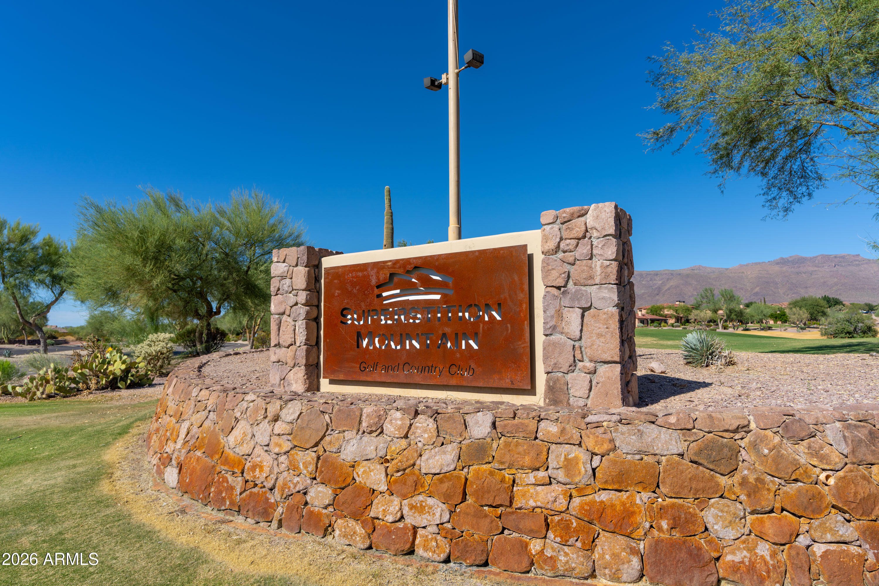 Superstition Mountain - Residential