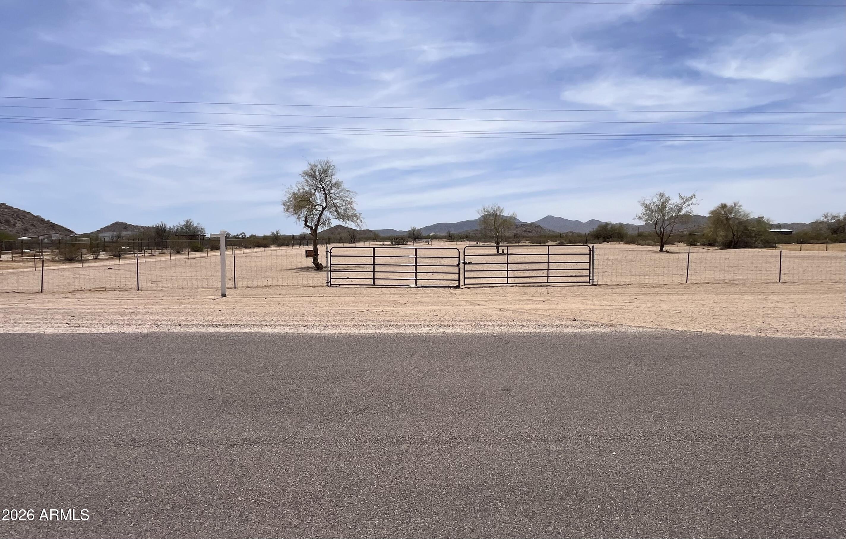 Properties 1 0 W Dune Shadow Road 38