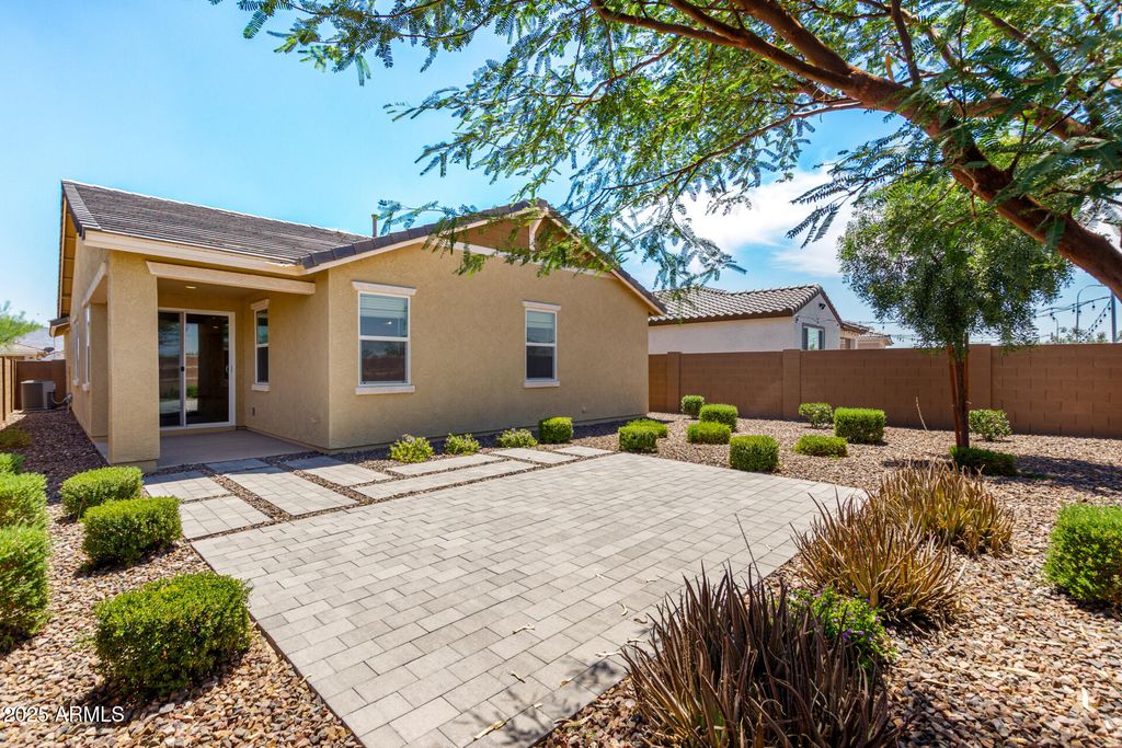 Photo of 12524 W Trumbull Road, Avondale, AZ 85323 (MLS # 6897122)