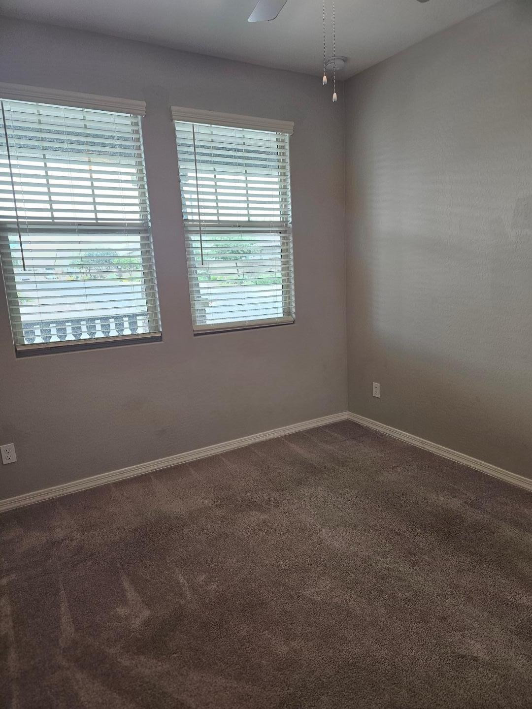 15092 W Portland Street