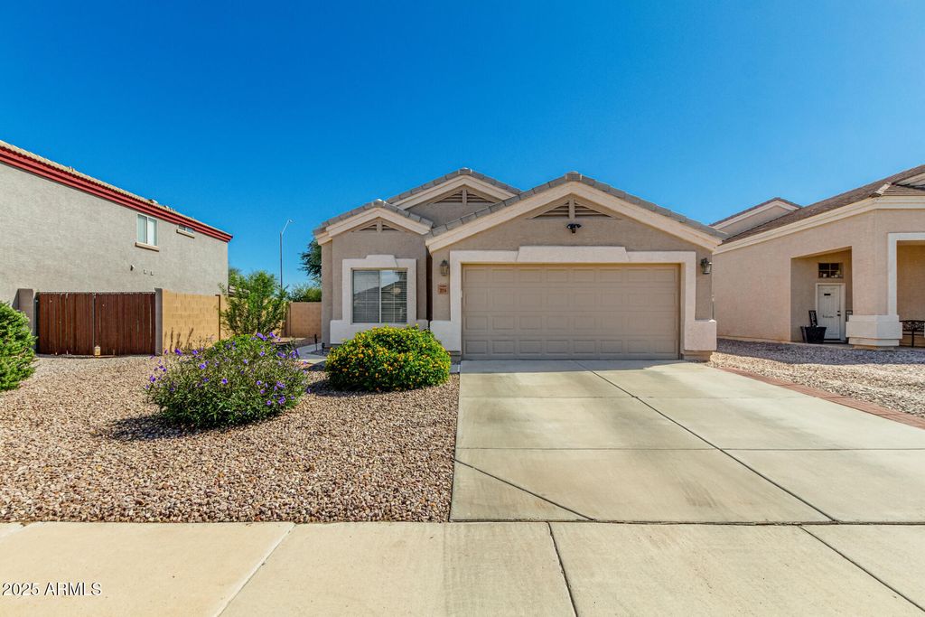 Photo of 2114 N Sabino Lane, Casa Grande, AZ 85122 (MLS # 6934672)