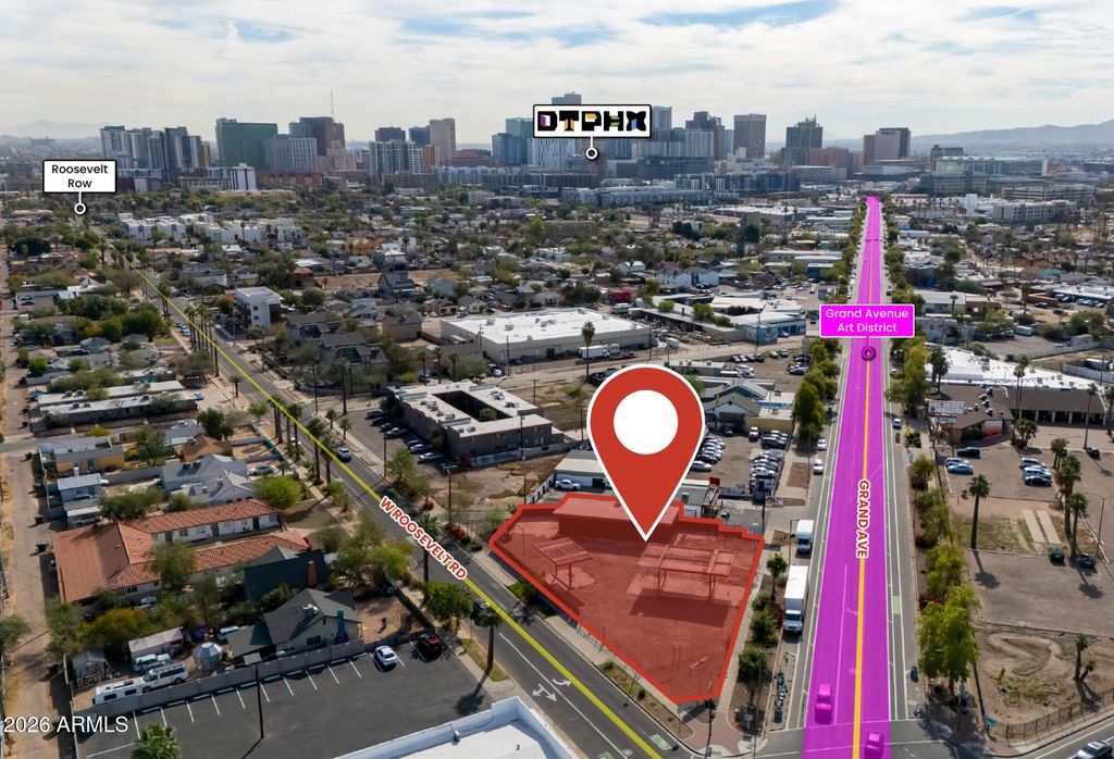 Photo of 1352 Grand Avenue, Phoenix, AZ 85007 (MLS # 6999876)