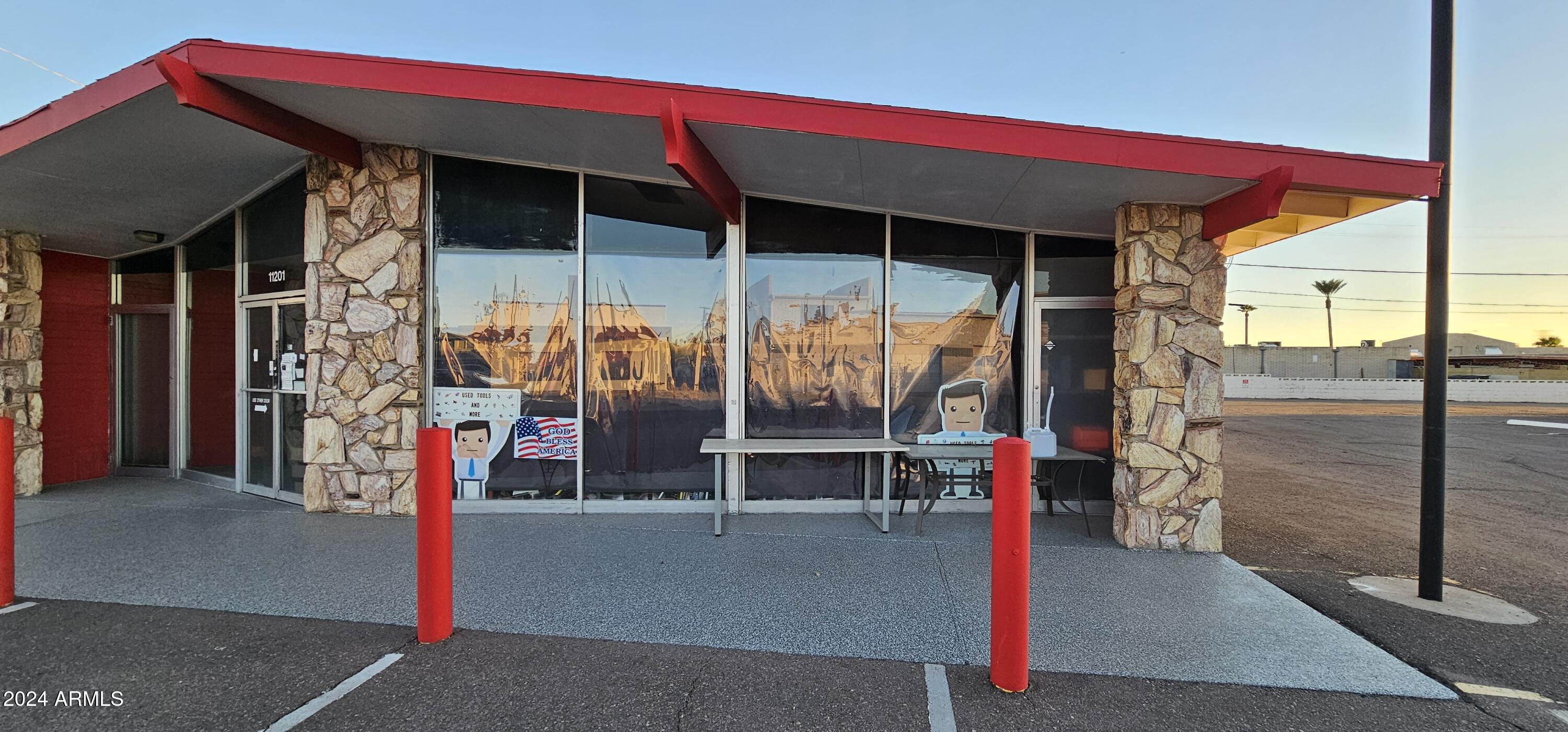 11201 W MICHIGAN Avenue