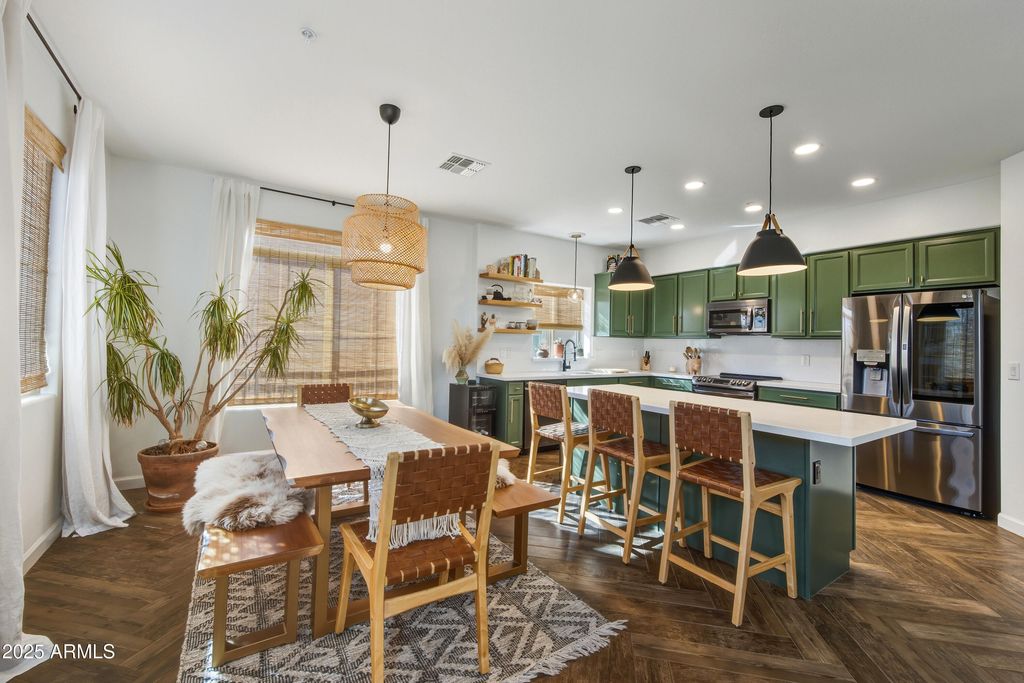 Photo of 240 W Juniper Avenue #1069, Gilbert, AZ 85233 (MLS # 6974852)