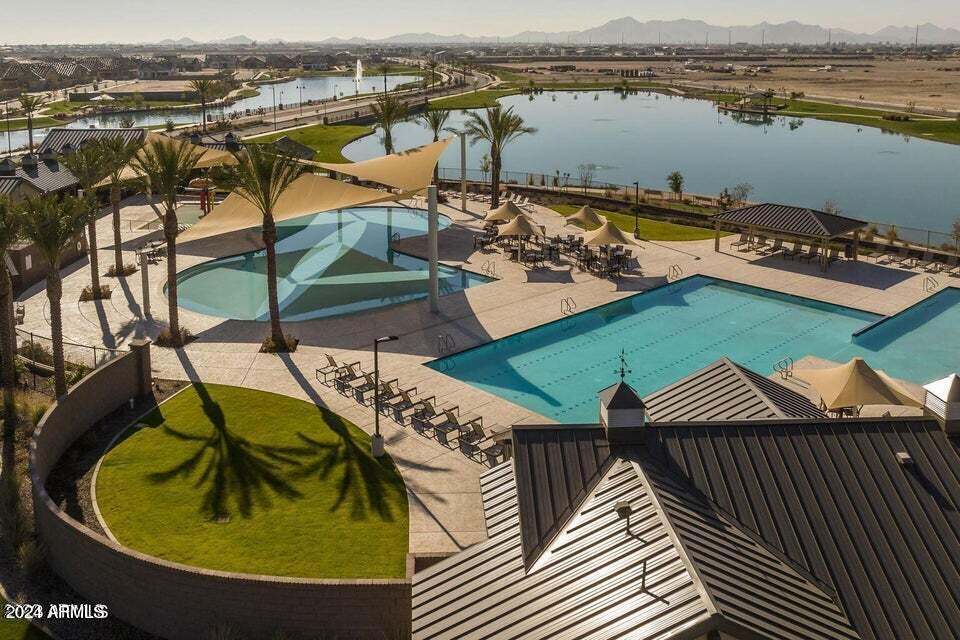 22980 E RAVEN Drive