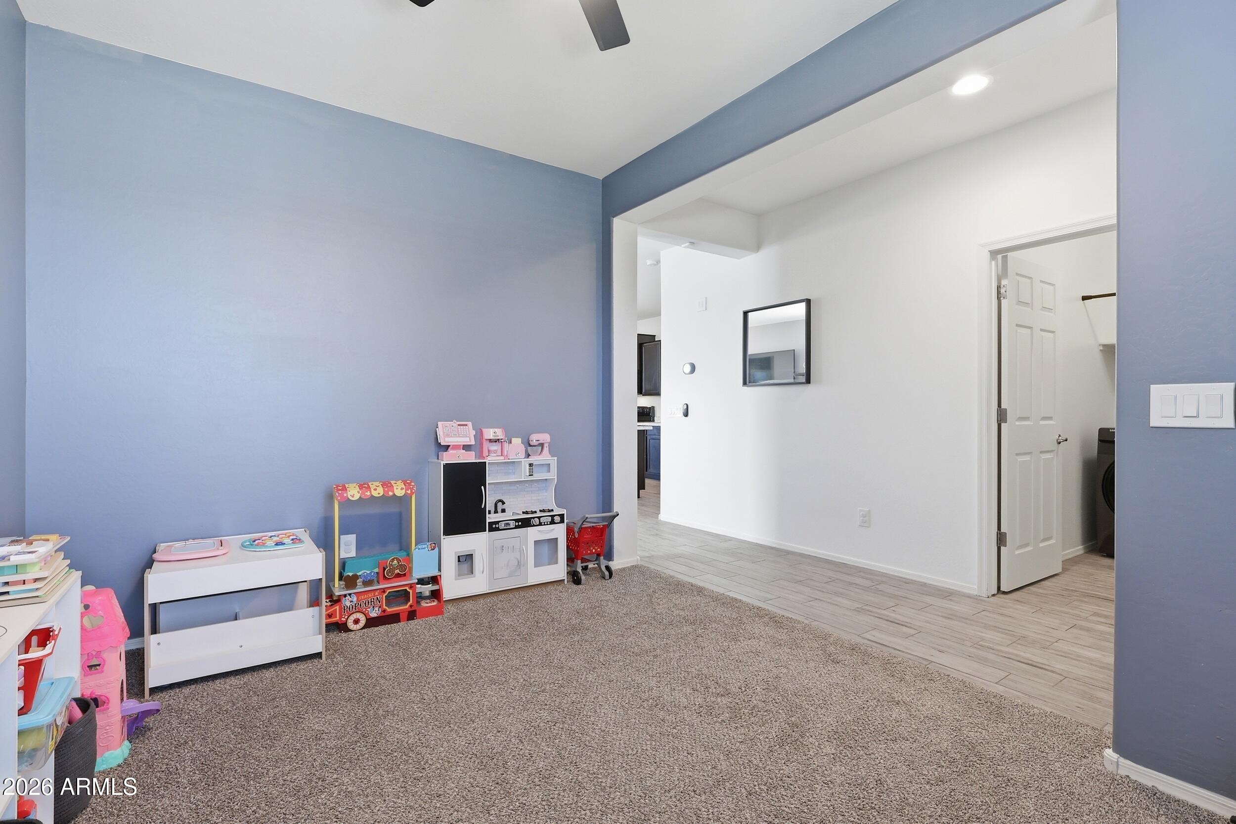 17937 W Villa Hermosa Lane