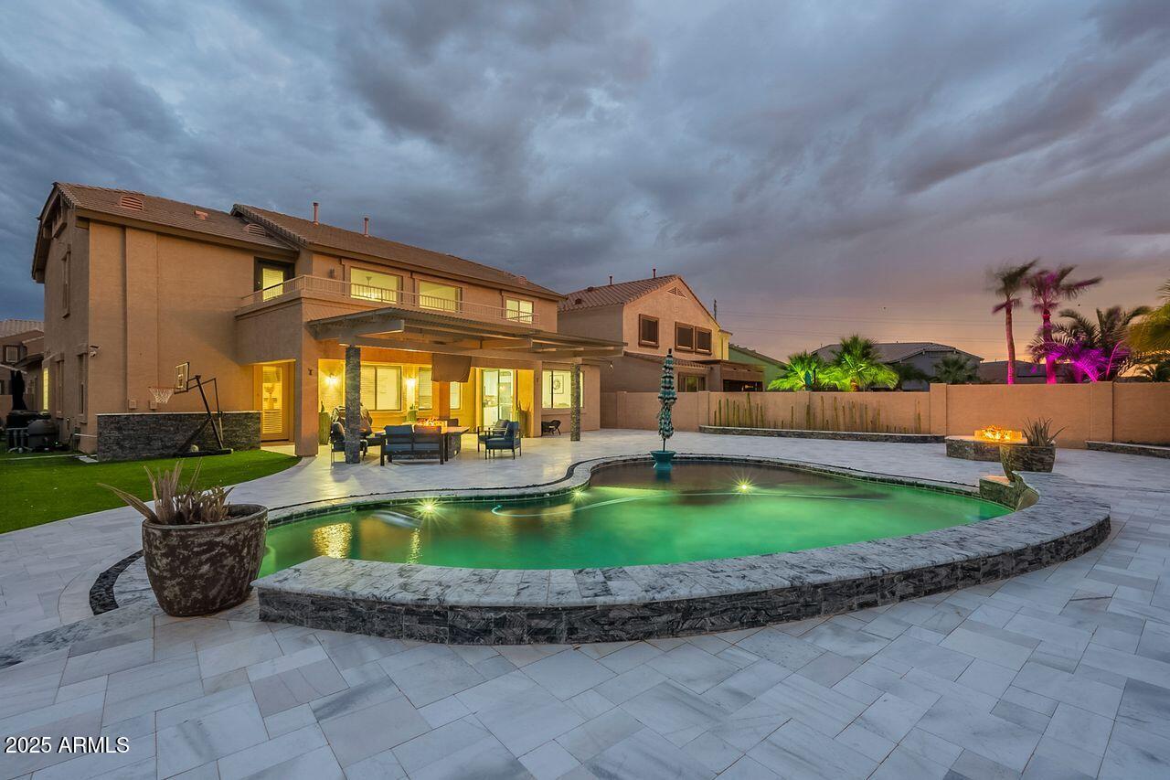 41182 W ROBBINS Drive