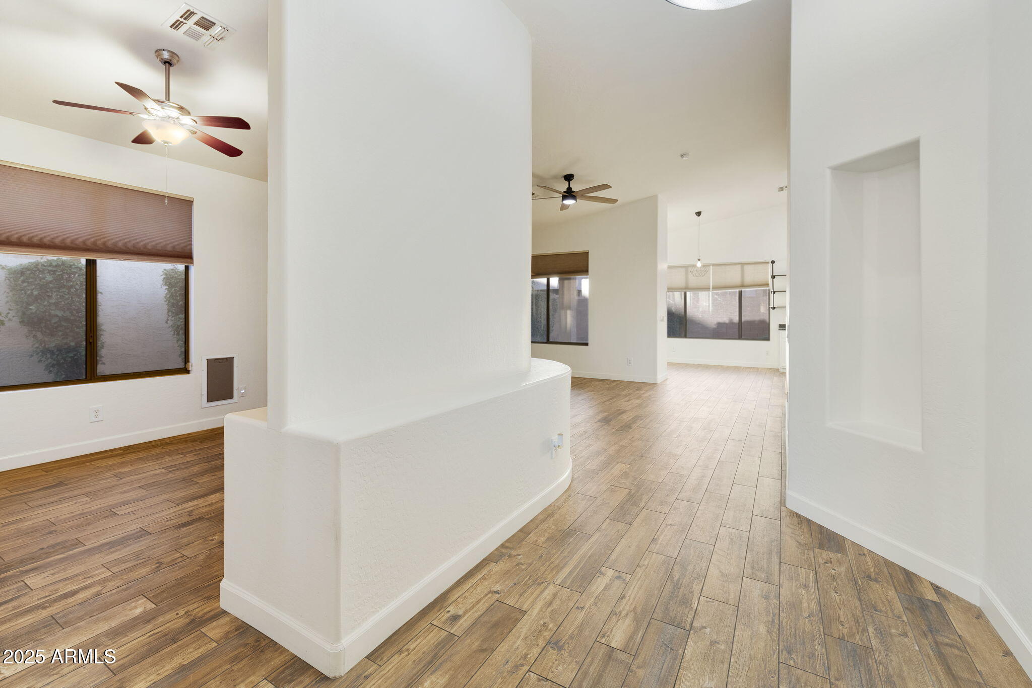 2129 S COMPTON Street