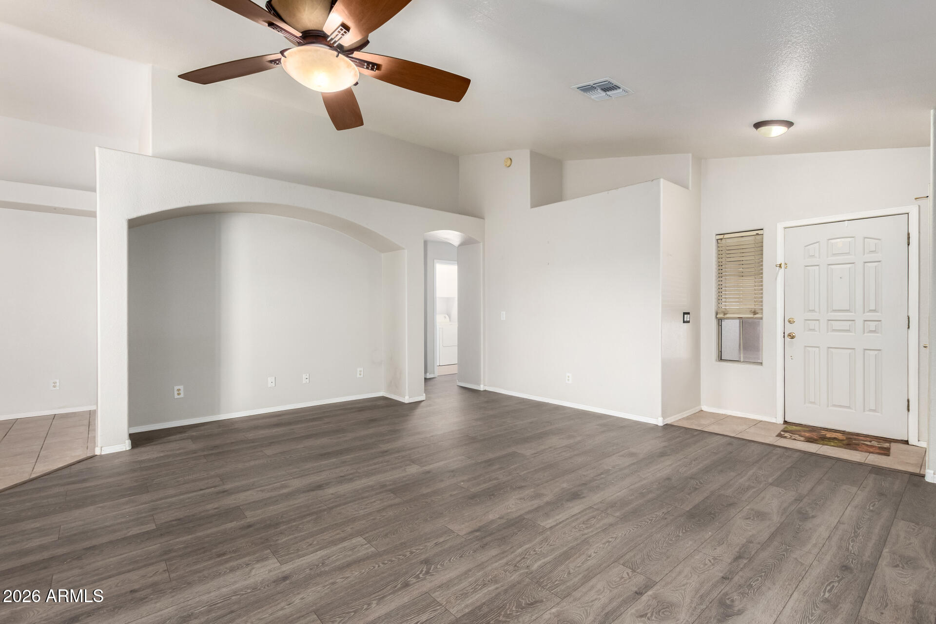 8965 E HILLVIEW Street