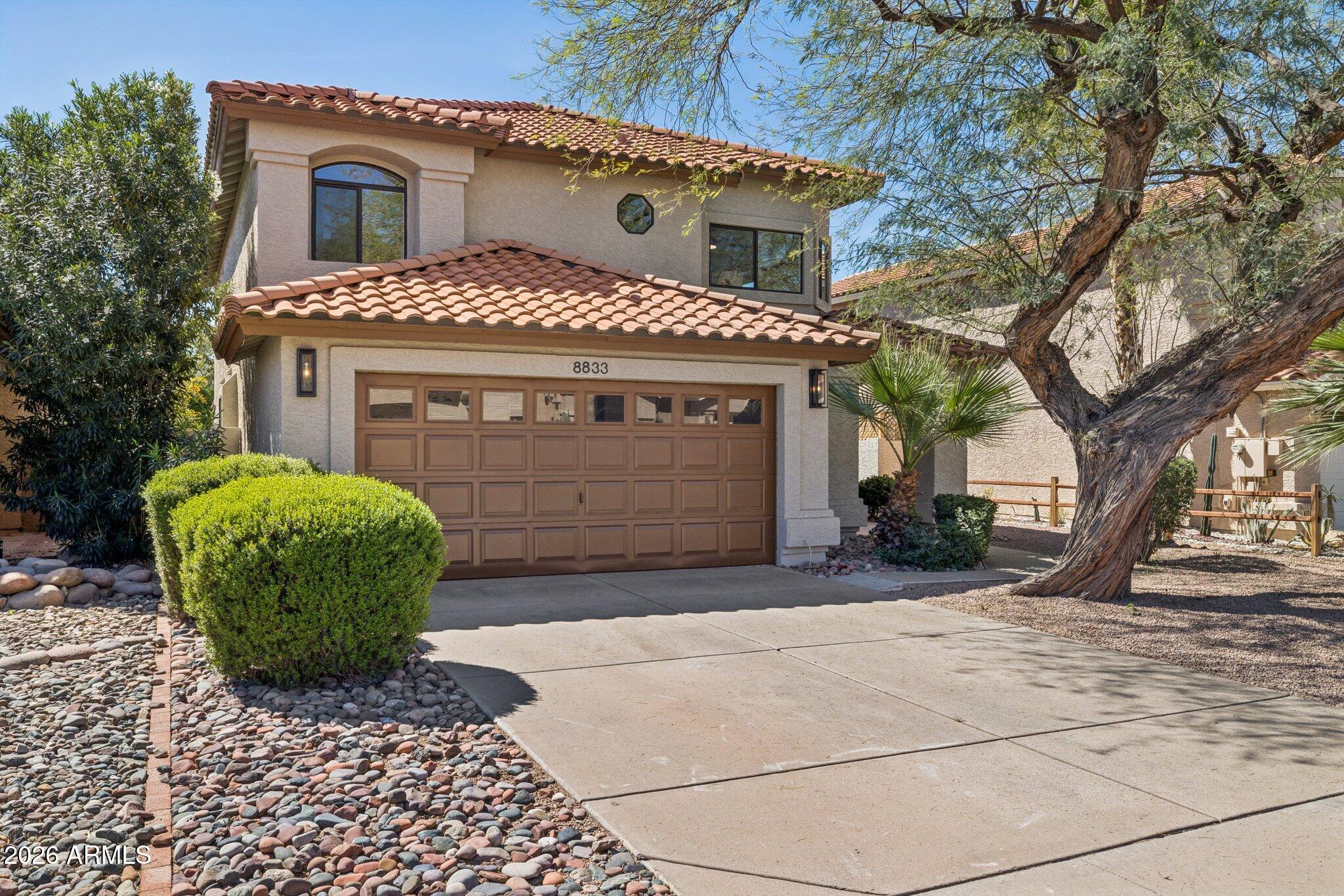 8833 E CHARTER OAK Drive