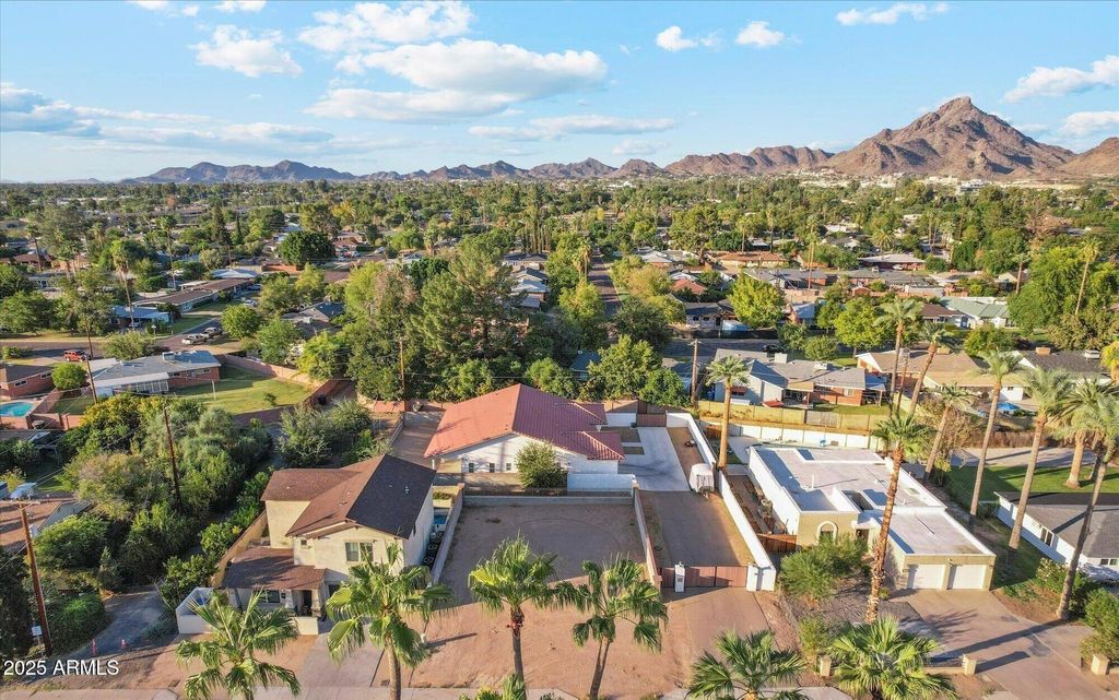 Photo of 1914 E Missouri Avenue #2, Phoenix, AZ 85016 (MLS # 6897041)