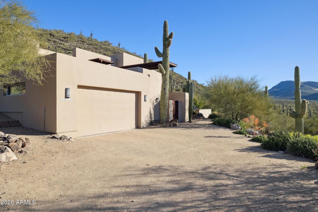 Photo of 44123 N 23rd Street, New River, AZ 85087 (MLS # 6976015)