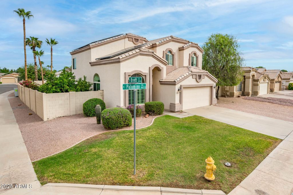 Photo of 1648 E Palomino Drive, Gilbert, AZ 85296 (MLS # 6935501)