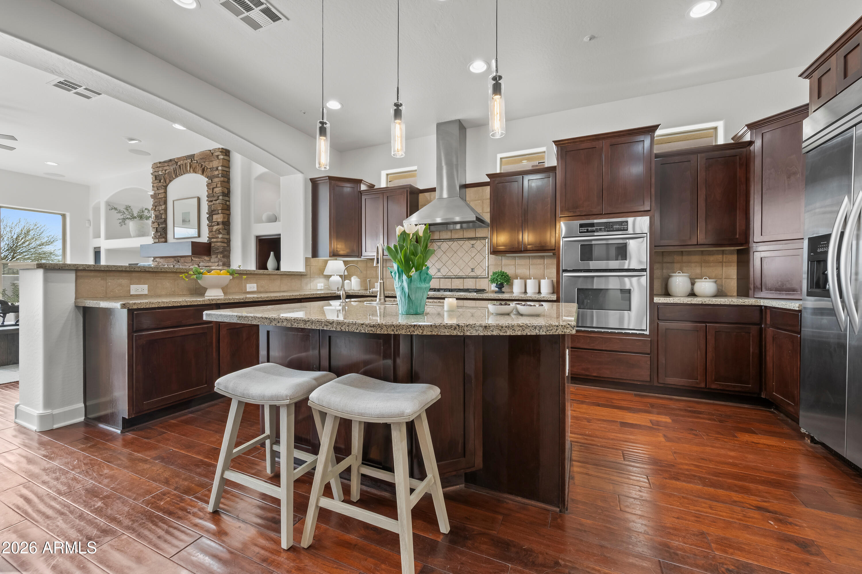 1725 W BURNSIDE Trail