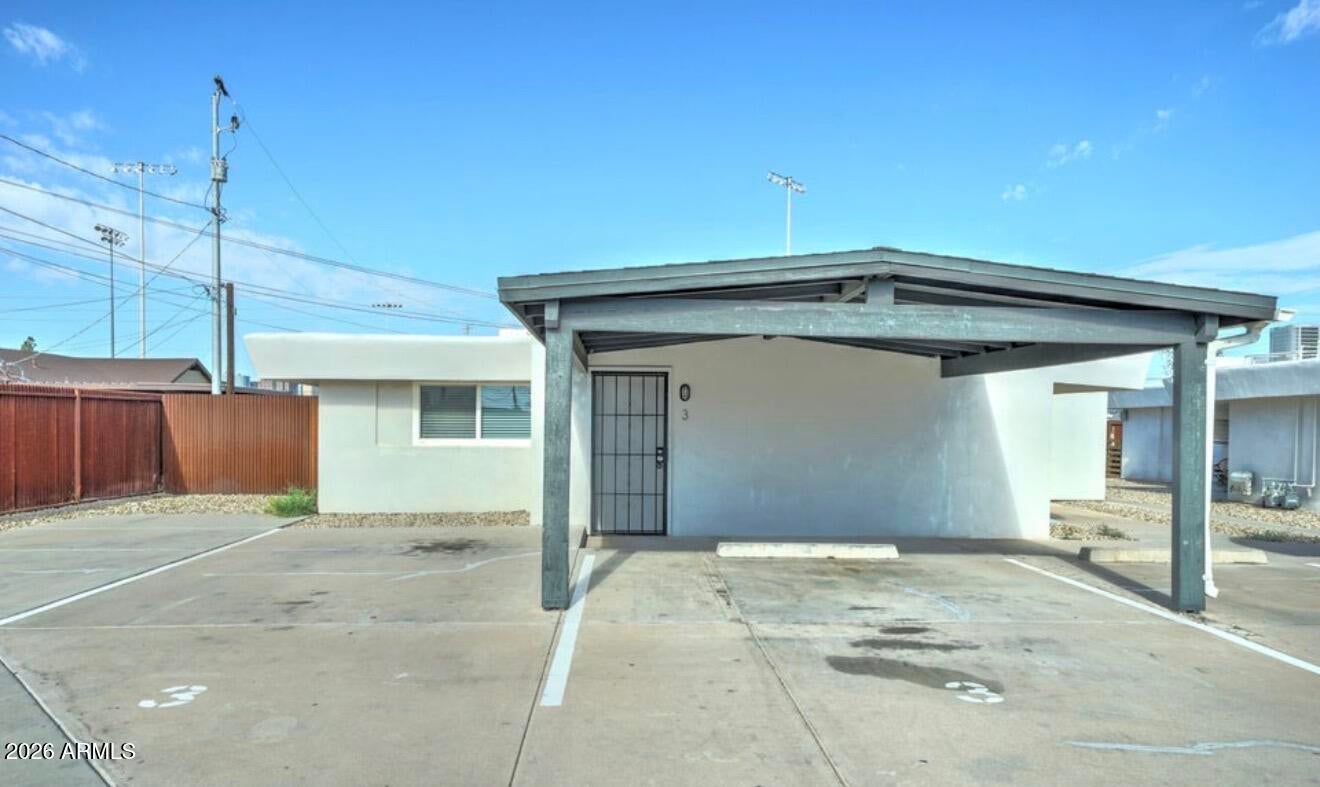 1405 E ROOSEVELT Street
