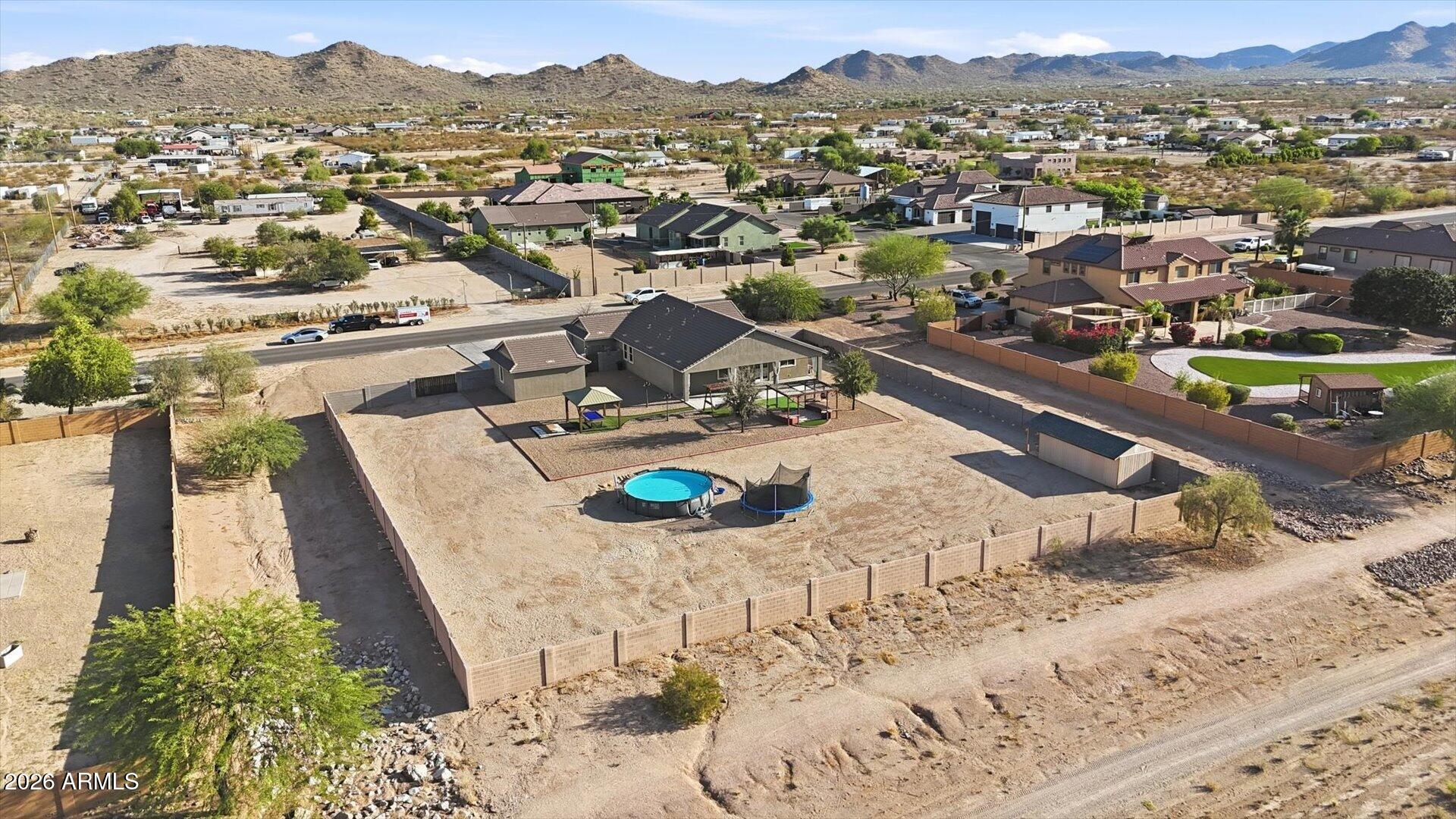 3760 W ROBERTS Road