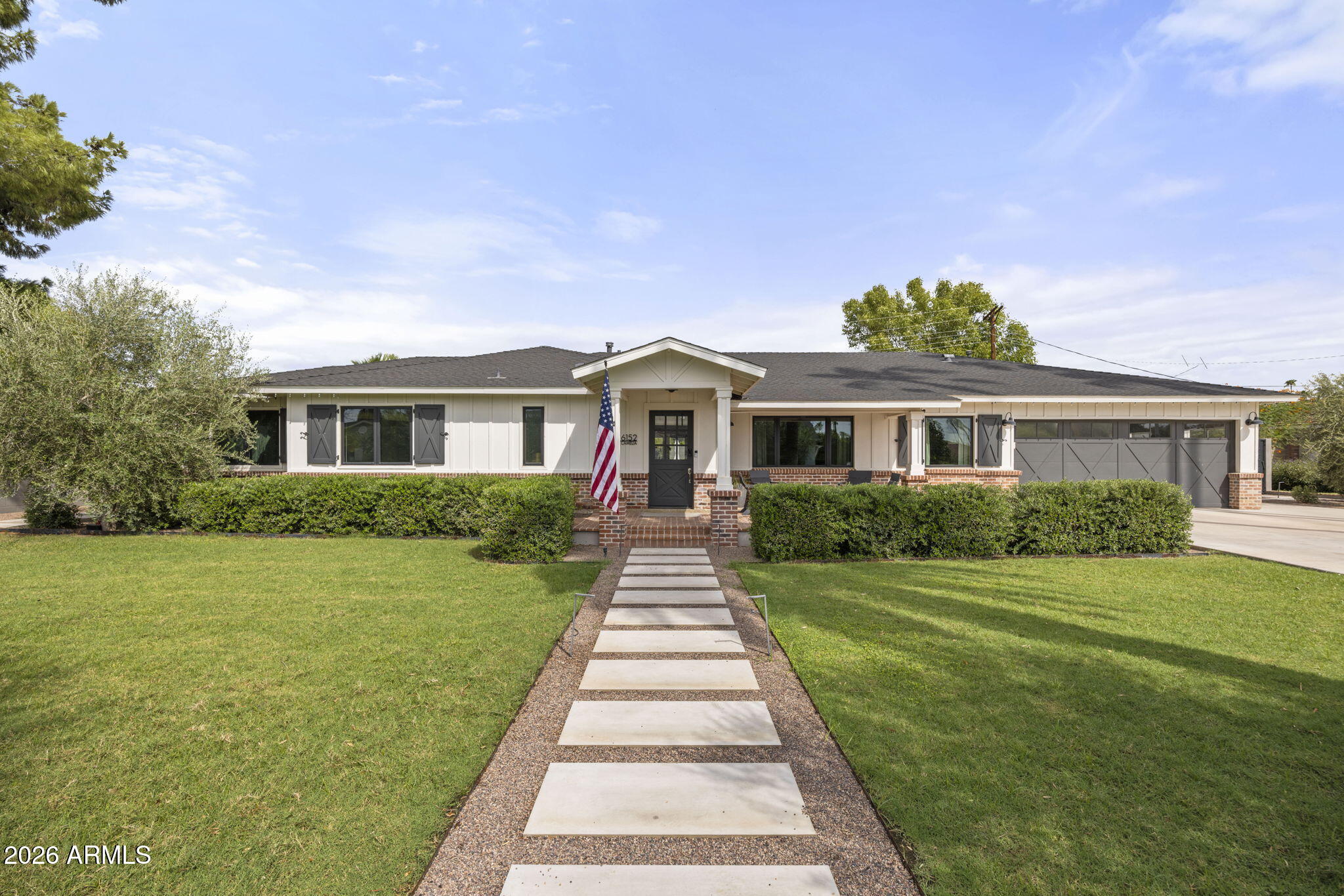 6152 E CALLE CAMELIA --