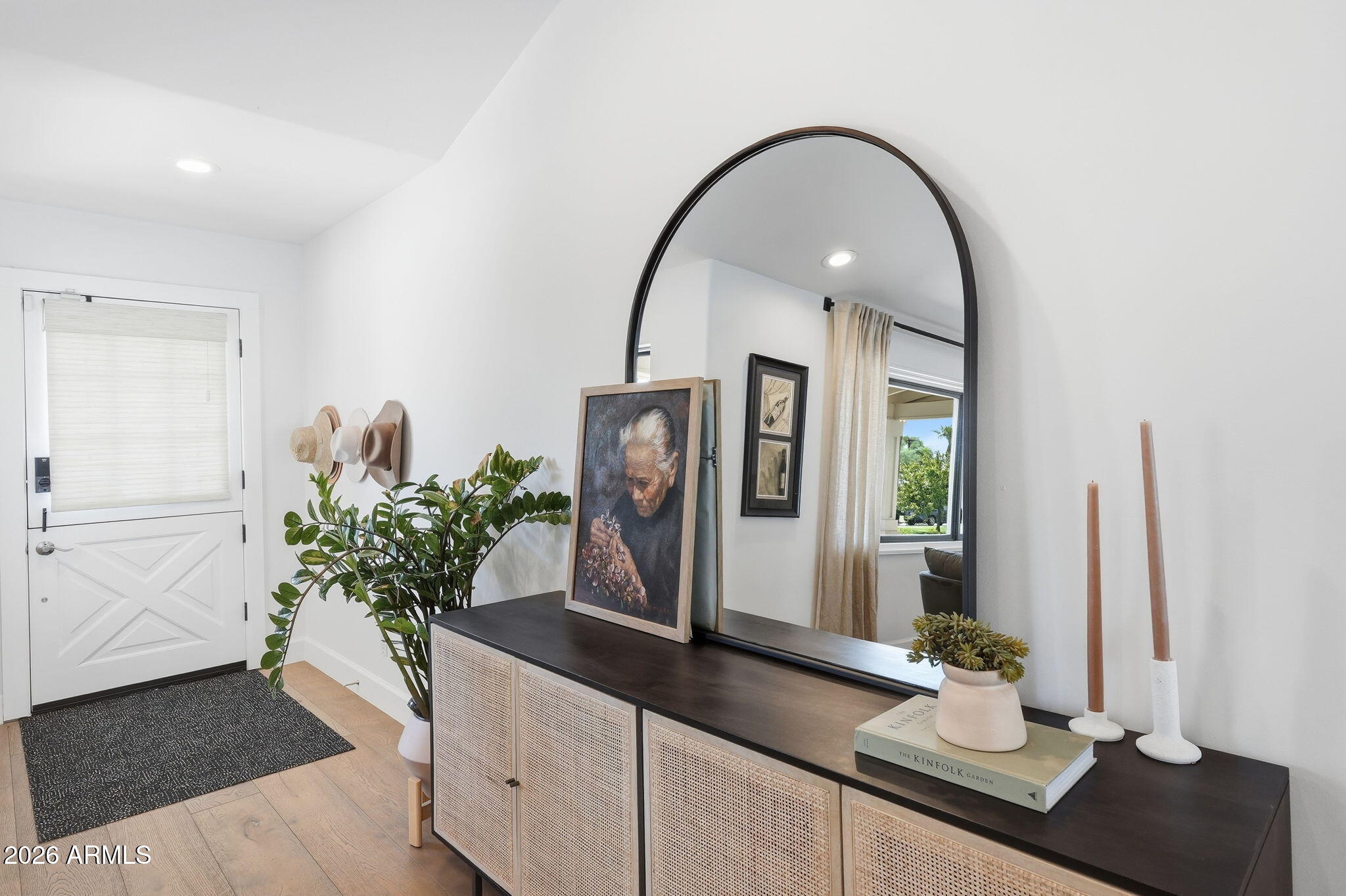 6152 E CALLE CAMELIA --