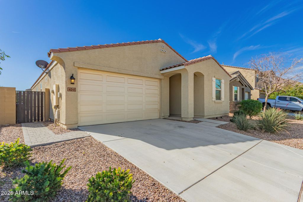 Photo of 4041 W Copperleaf Drive, Queen Creek, AZ 85144 (MLS # 6980279)