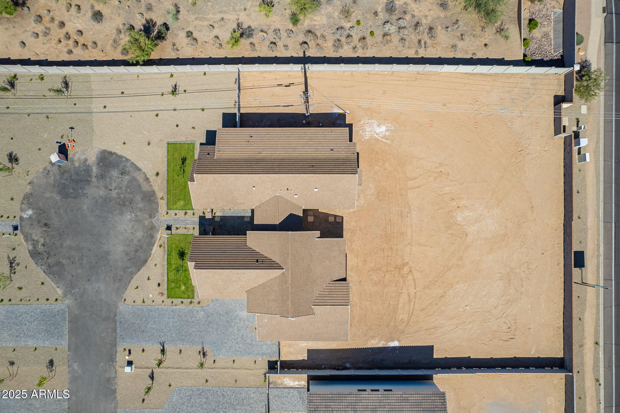 2095 N 77TH Place