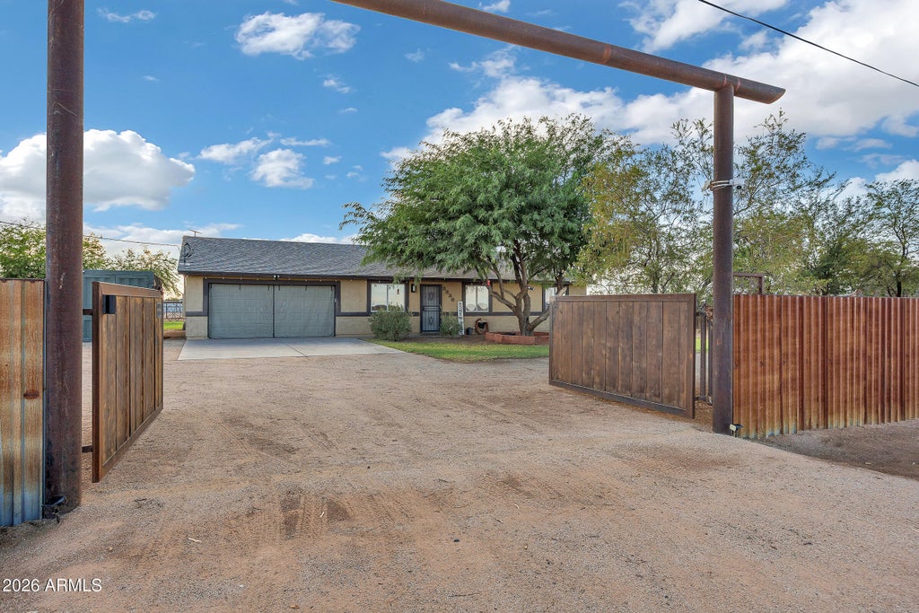 Photo of 3338 N La Palma Road, Casa Grande, AZ 85194 (MLS # 7074746)