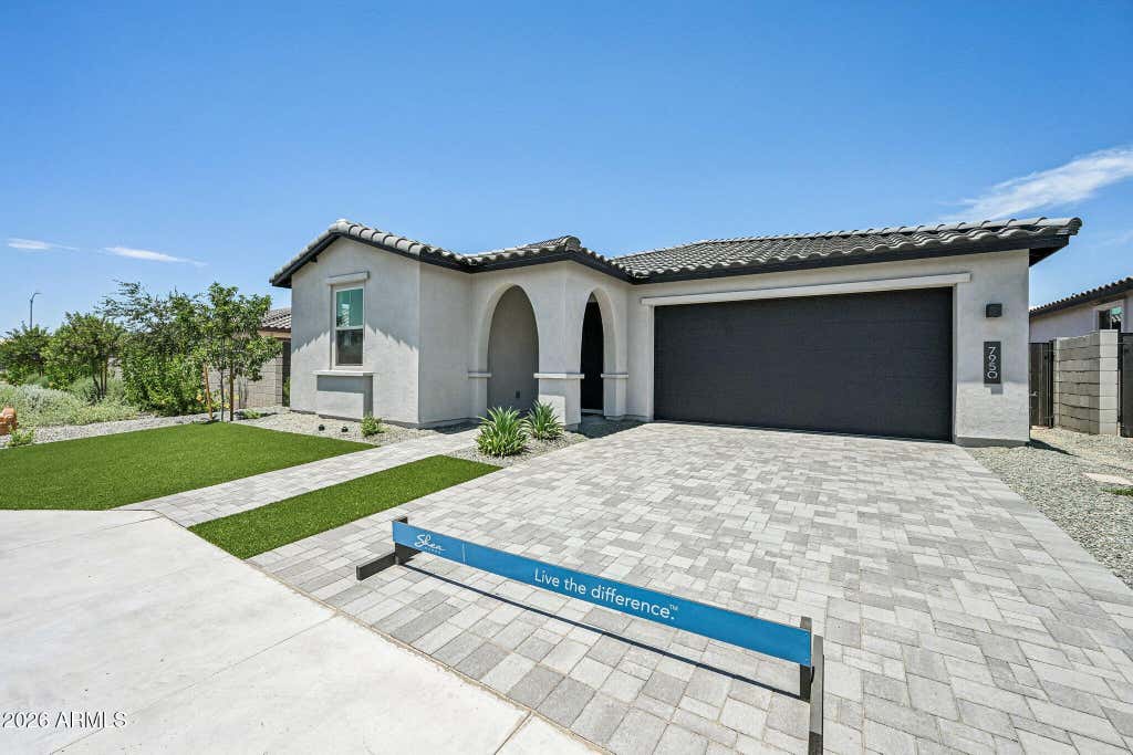 Photo of 7950 W Loma Lane, Peoria, AZ 85345 (MLS # 7044098)