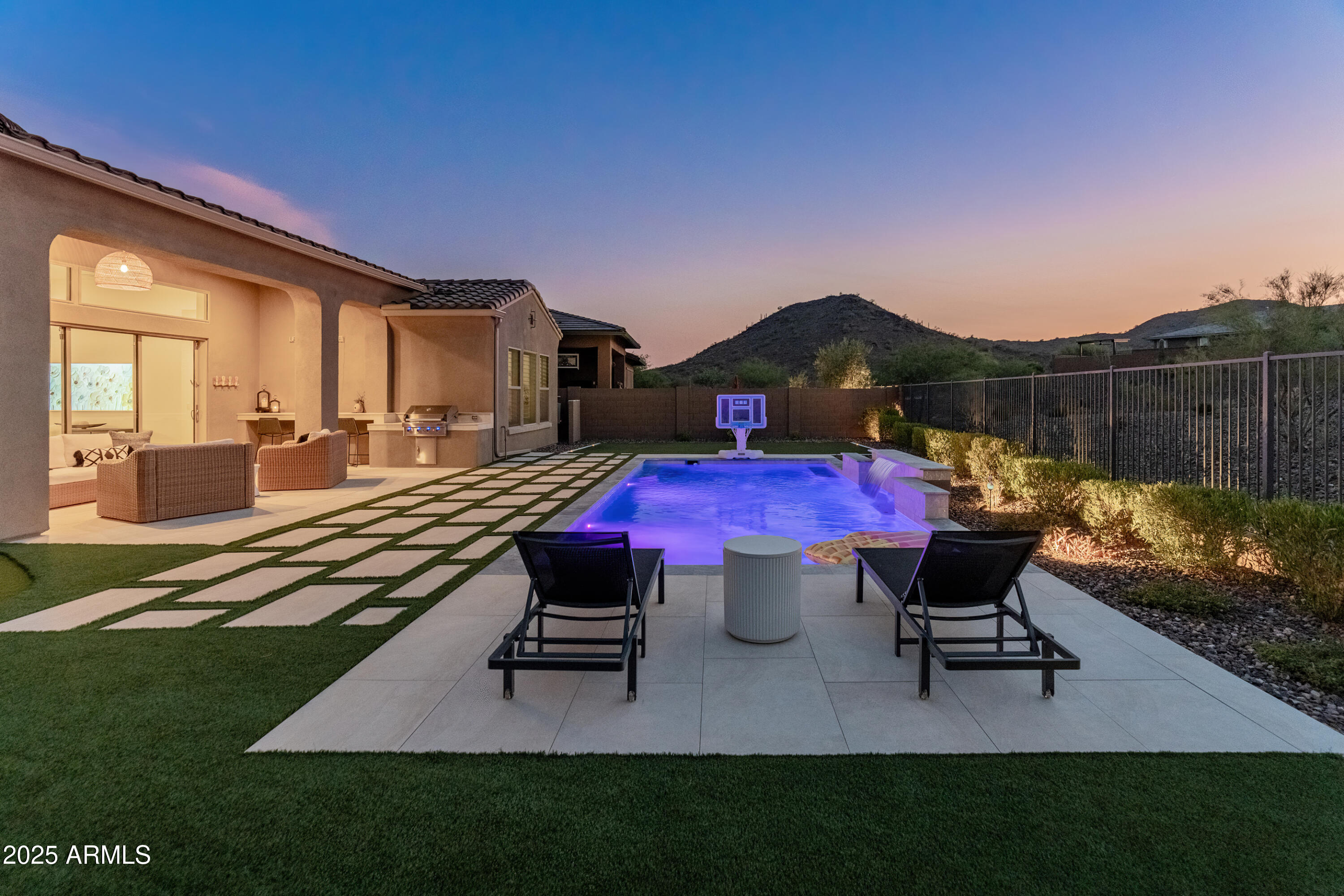 13288 W GOLDEN PUMA Trail