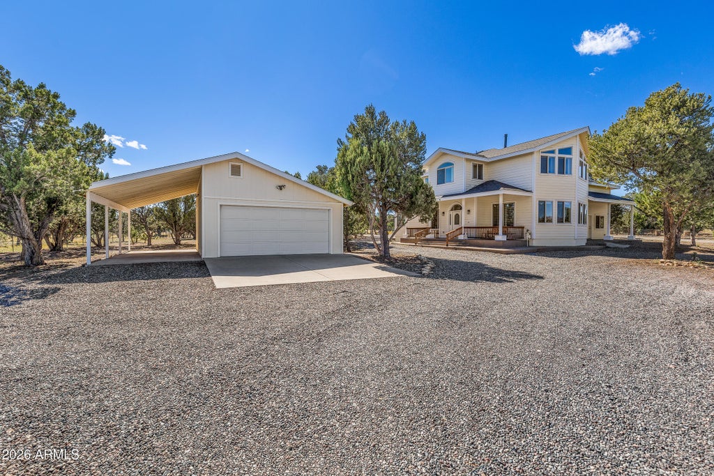Photo of 9835 Townsend Winona Road, Flagstaff, AZ 86004 (MLS # 7095426)