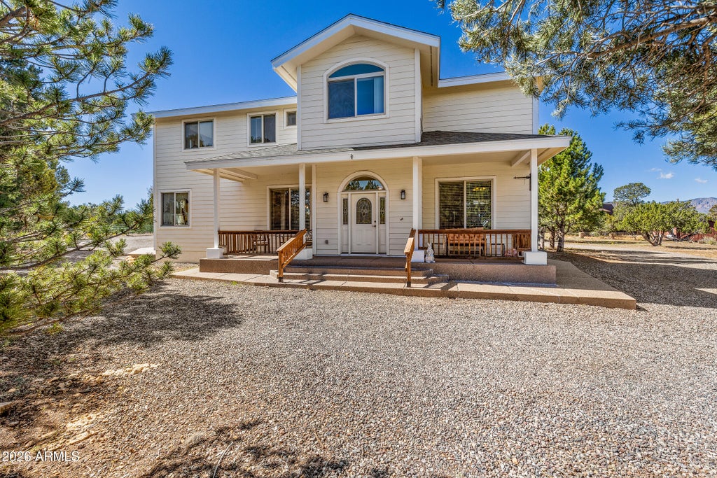 Photo of 9835 Townsend Winona Road, Flagstaff, AZ 86004 (MLS # 7095426)