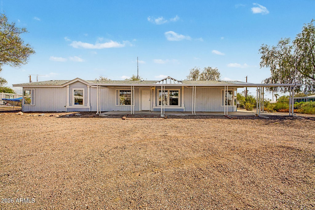 Photo of 2705 W Mockingbird Street, Apache Junction, AZ 85120 (MLS # 7068746)