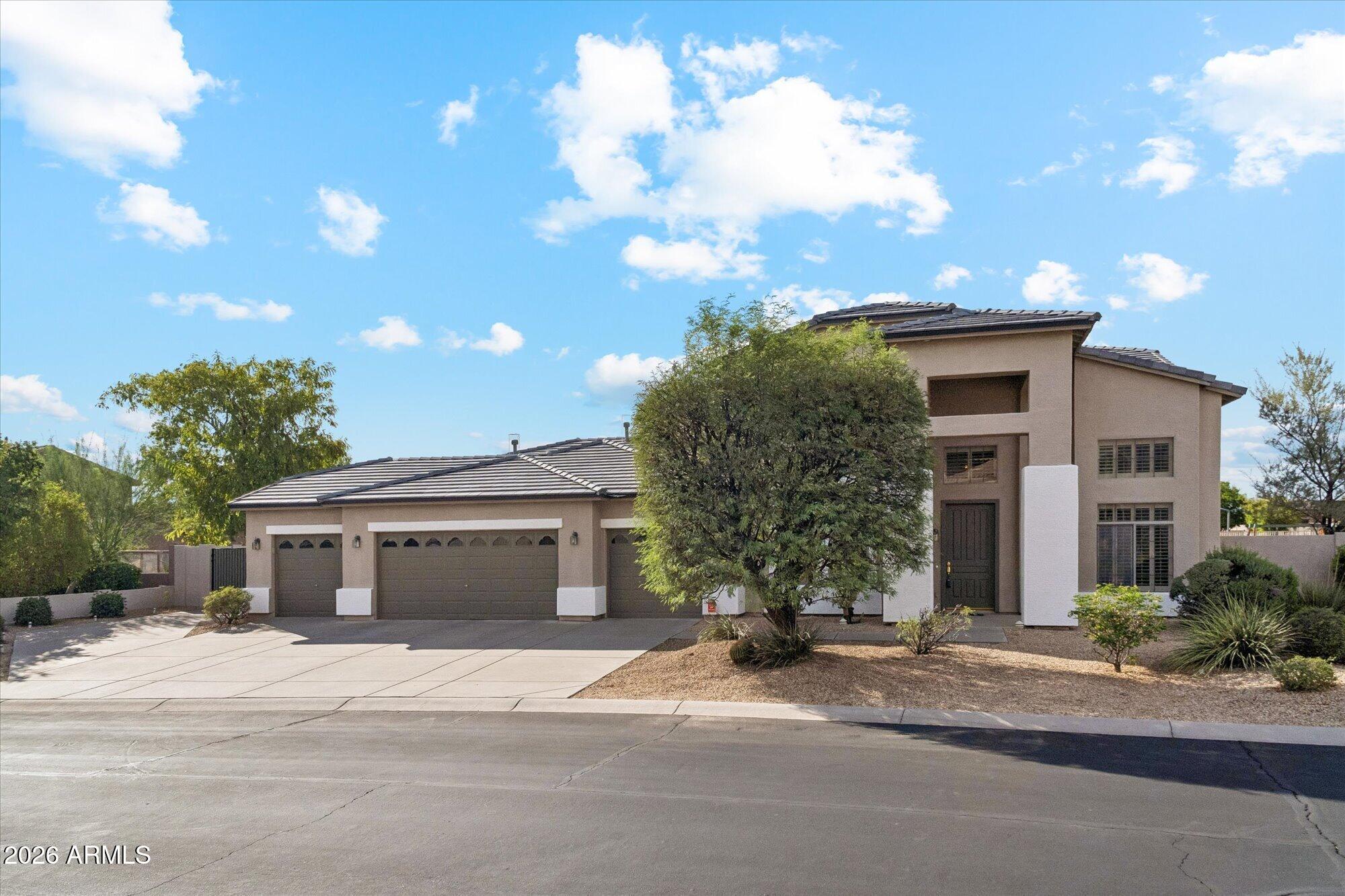 8120 E KRAMER Street