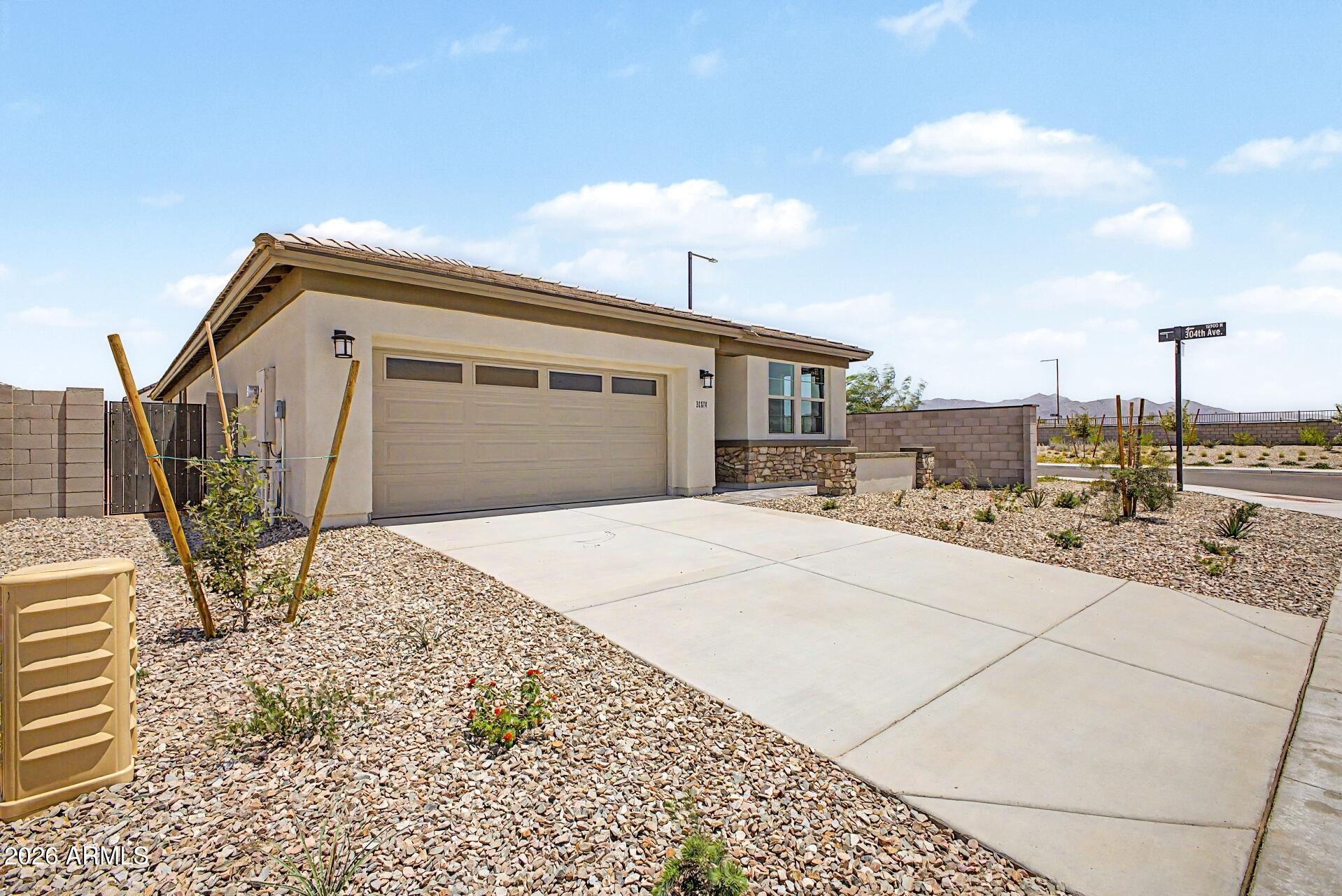 30374 W DAHLIA Drive