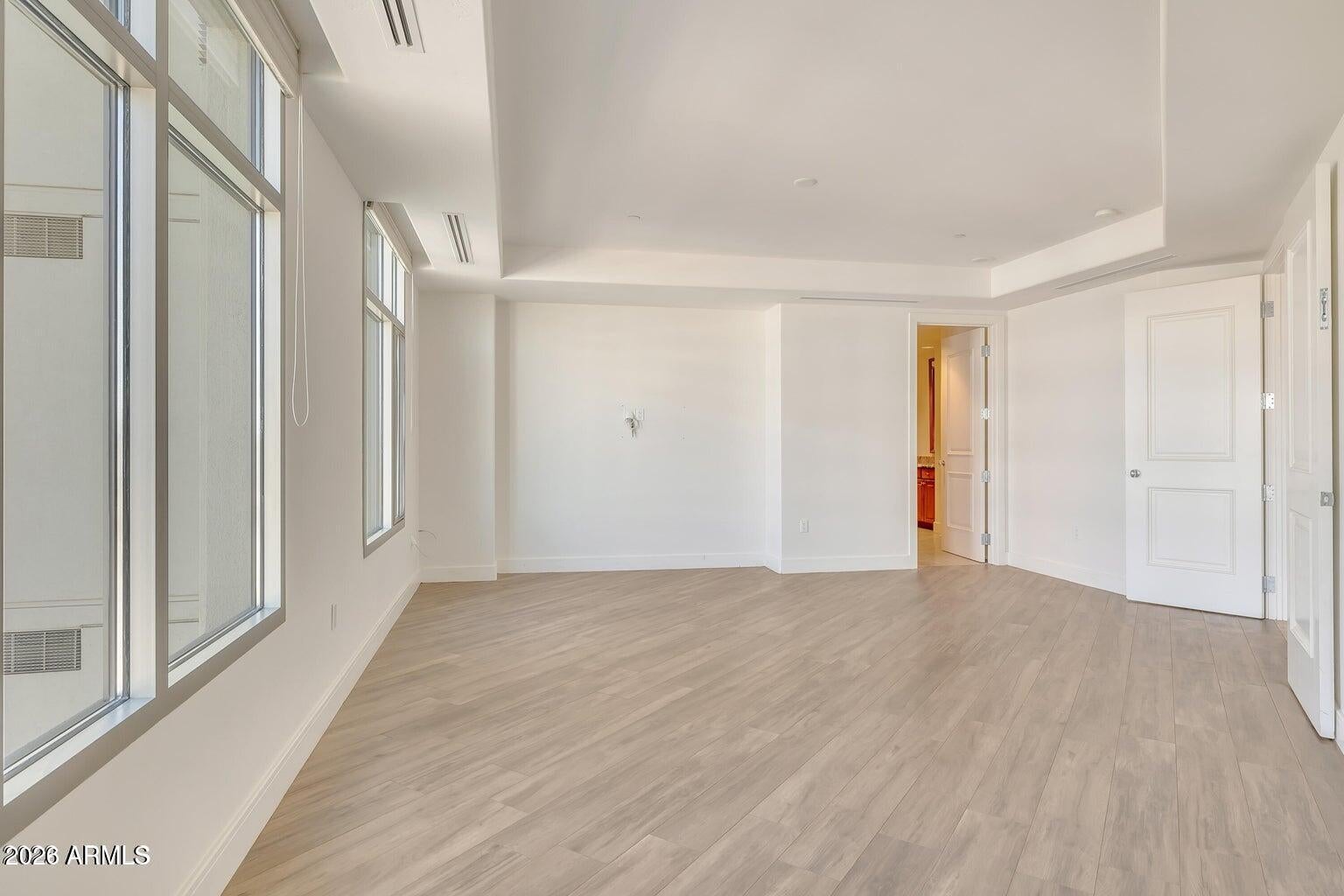 2211 E CAMELBACK Road 409