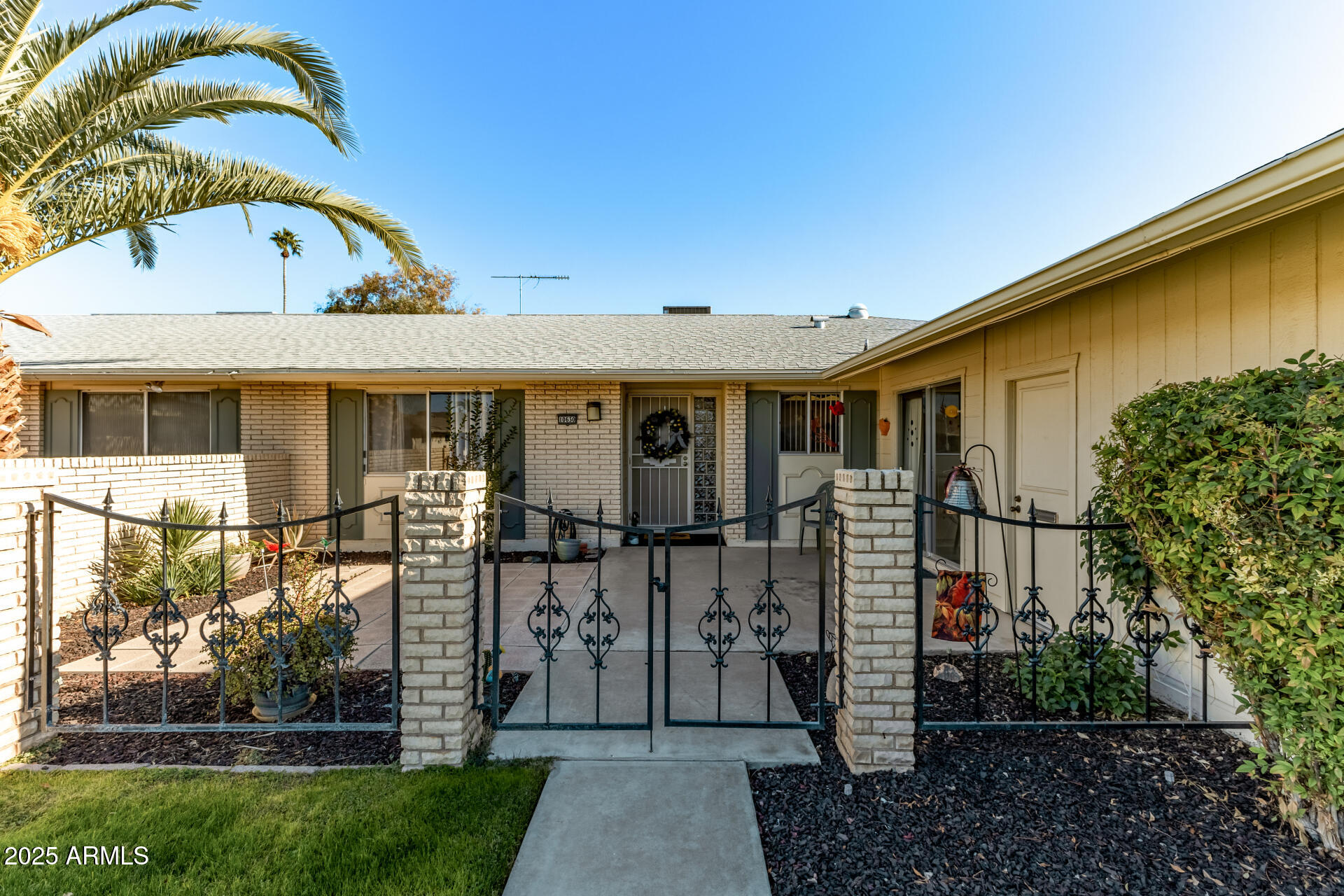 10630 W TROPICANA Circle