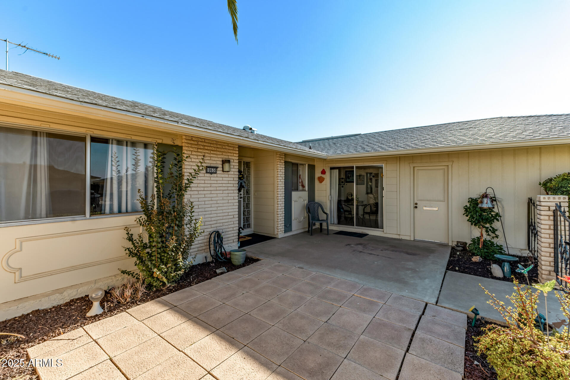 10630 W TROPICANA Circle