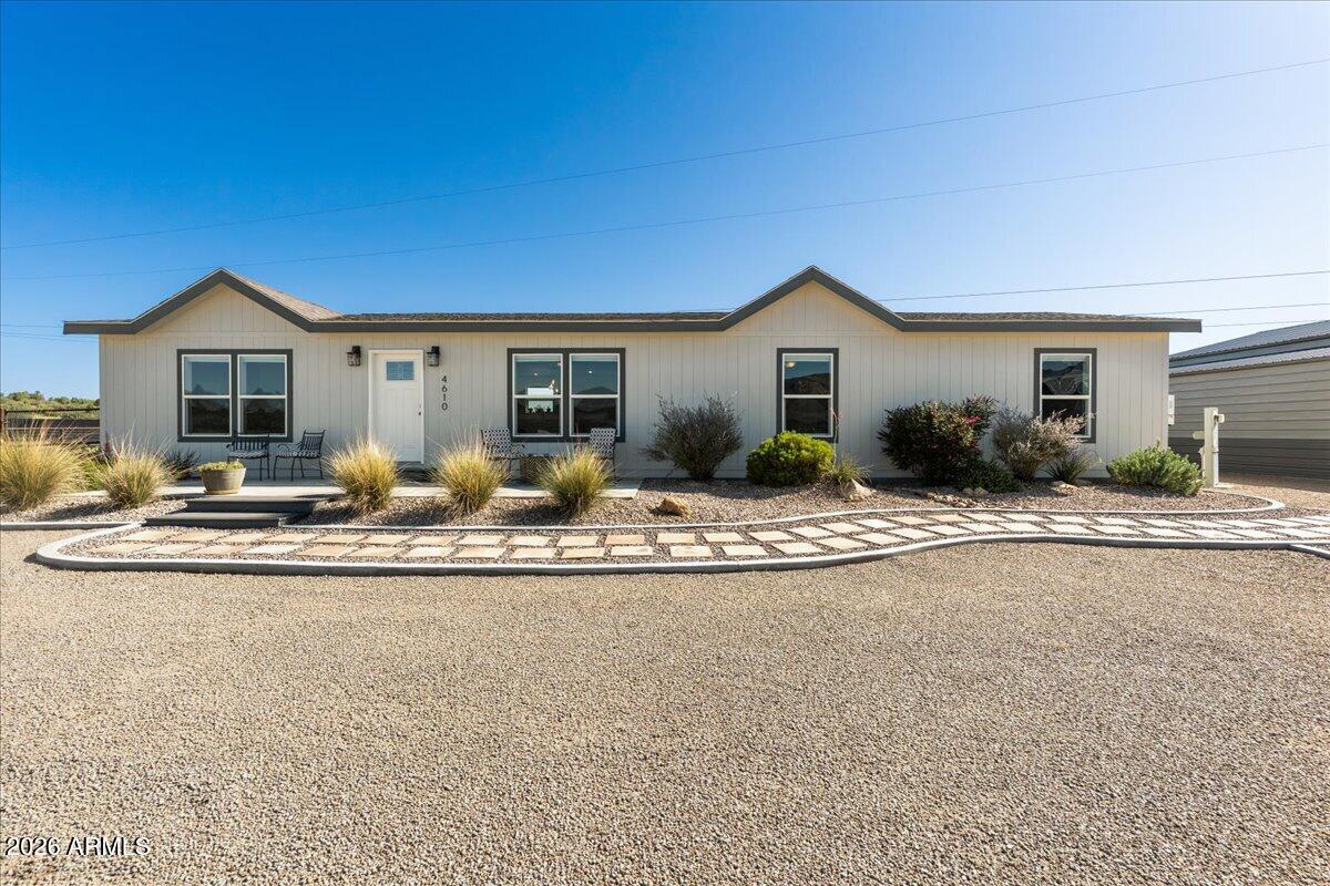 4610 W Blackhawk Trail