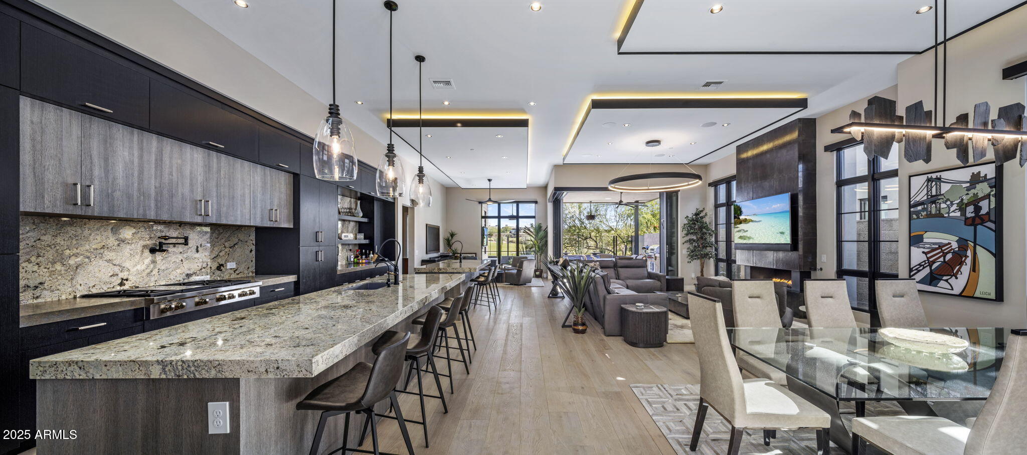 37200 N CAVE CREEK Road 1051