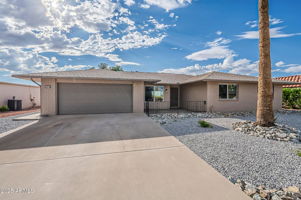 Photo of 16418 N 111th Avenue, Sun City, AZ 85351 (MLS # 6931299)