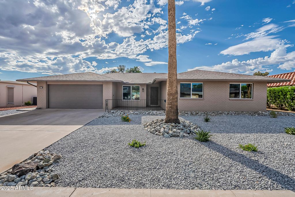 Photo of 16418 N 111th Avenue, Sun City, AZ 85351 (MLS # 6931299)